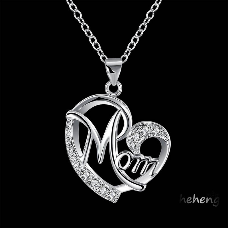 Vòng cổ Mặt Hình Trái Tim Khắc Chữ mom / mom Quà Tặng Mẹ