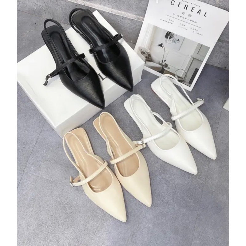 Sandal mũi nhọn dây ngang khuyu mới 2023 mã QN01