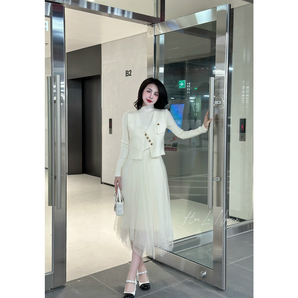 Đầm bầu SVL685 Váy bầu dáng dài xoè tà phối voan lưới Tira Mama