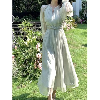 Đầm Nữ Tay Dài Màu Xanh Lá Đính Hạt Thủ Công Phong Cách Pháp Thời Trang Mùa Thu Mới