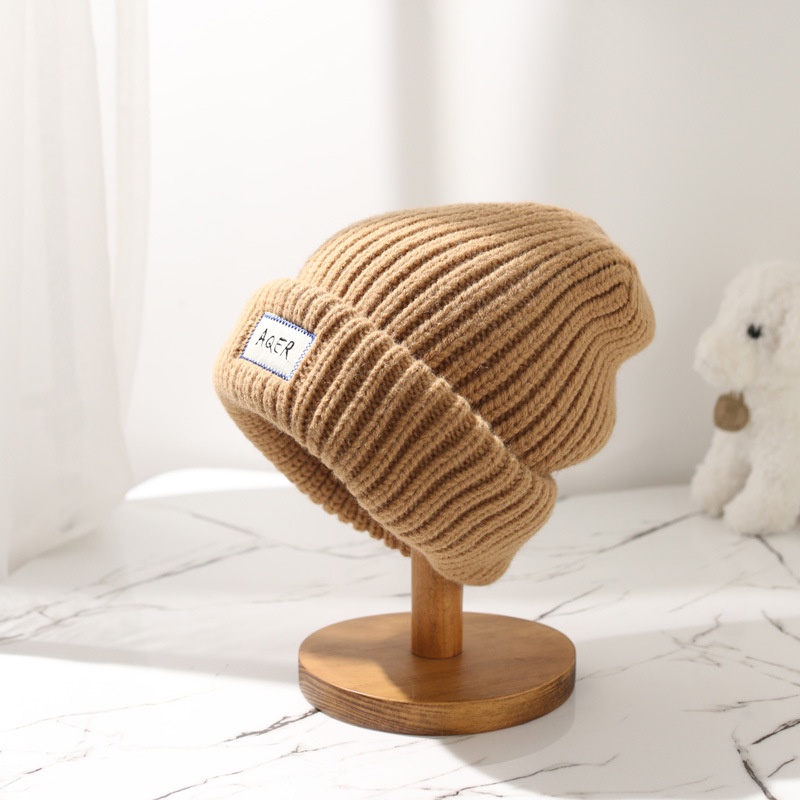 Mũ Len Dệt Kim Che Tai Giữ Ấm Thời Trang Thu Đông Dành Cho Nữ