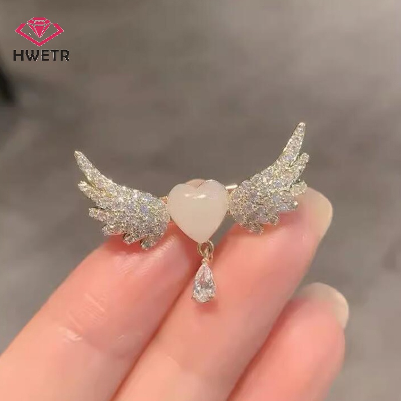 Ghim Cài Áo Hình Cánh Trái Tim Đính Đá Pha Lê Thời Trang Cho Nữ Mới