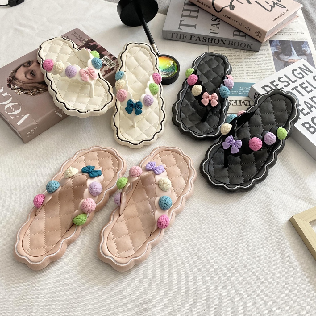 JY221-A1 CỤC KEM - Dép xỏ ngón gợn sóng phối sticker dễ thương, siêu xinh