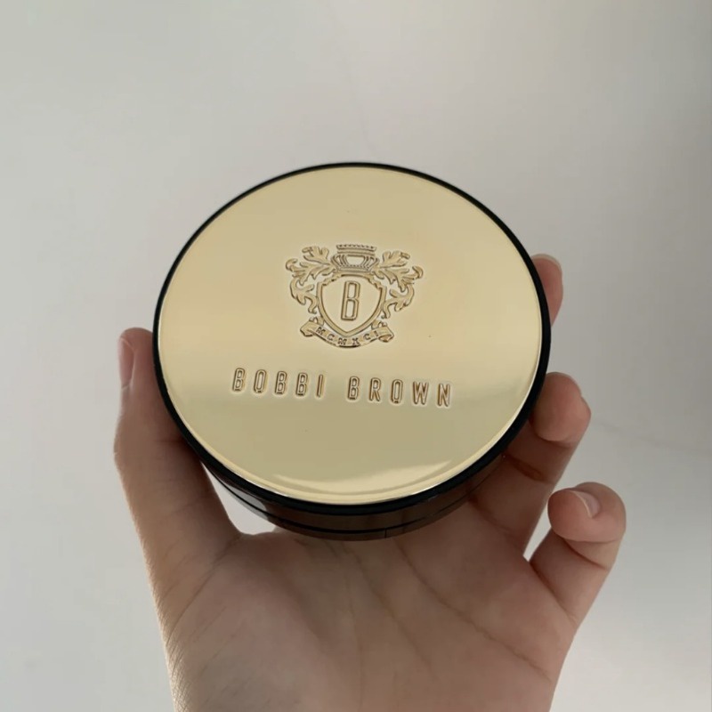 BOBBI BROWN Bobbi Đệm Khí Phát Sáng Màu Nâu 12g