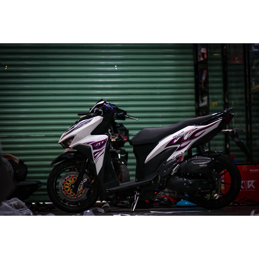 Tem lửa tím hồng dán rời cho Vario 150 trắng siêu ngầu - hot 2023