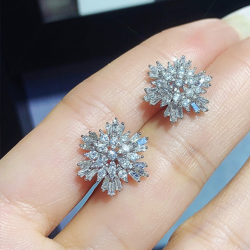 Bông Tai Hình Hoa Tuyết Đính Đá zircon Sang Trọng Cho Nữ
