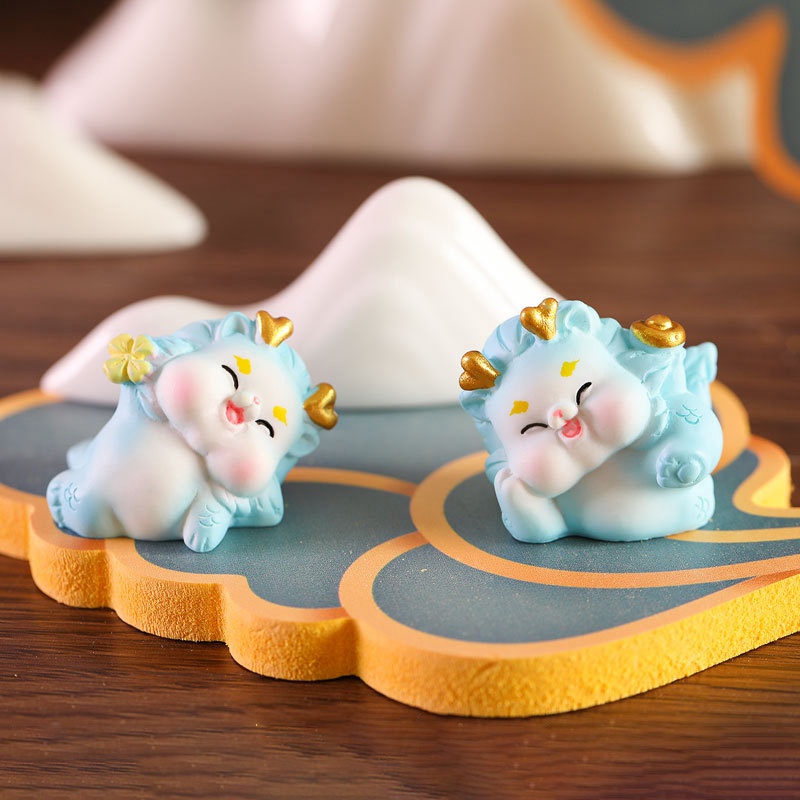 Rồng Hoạt Hình 2024 Trang Trí Bàn Làm Việc Cho Bé