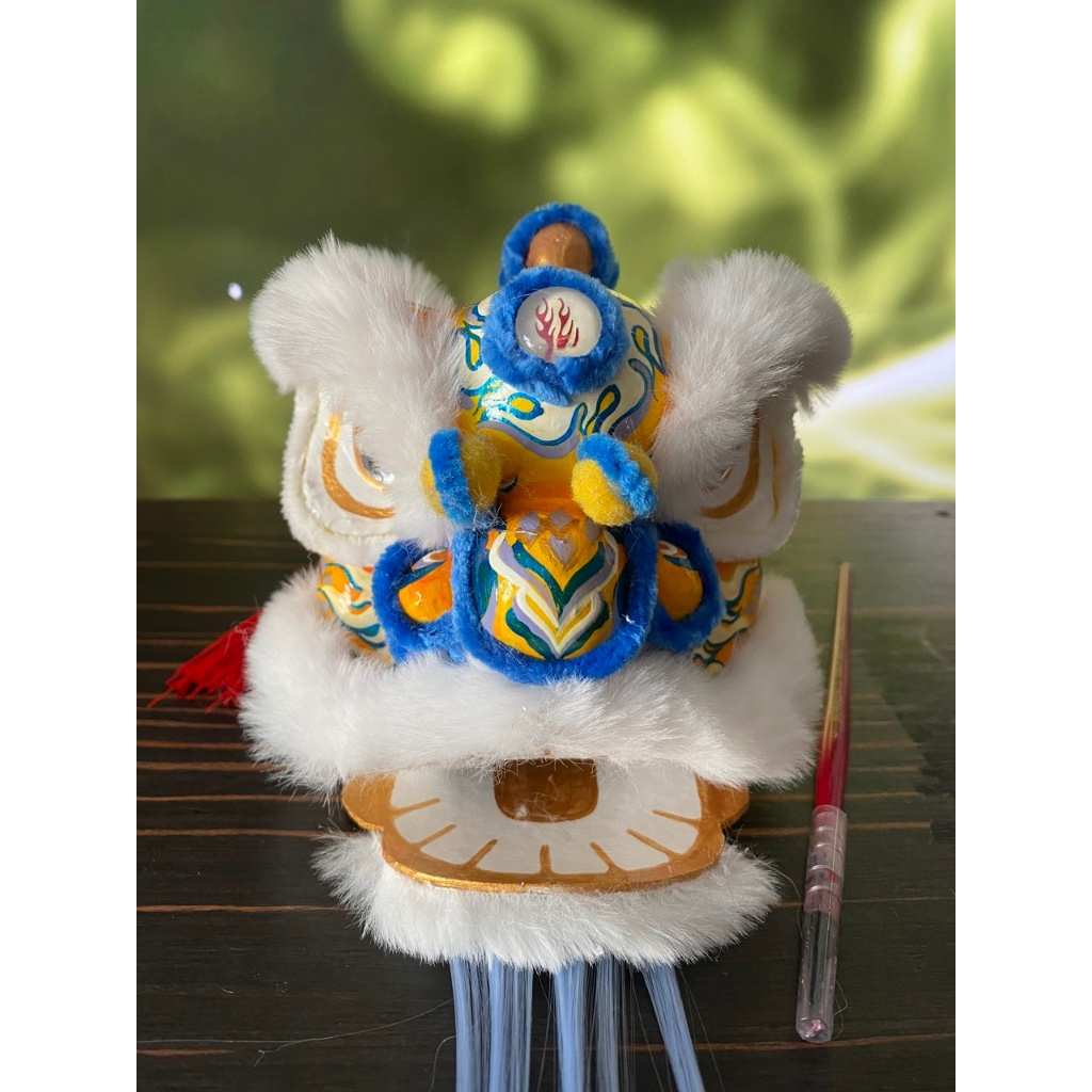 Đầu lân, loại đẹp sưu tầm, size 12cm, màu cam Tặng Ô Tô