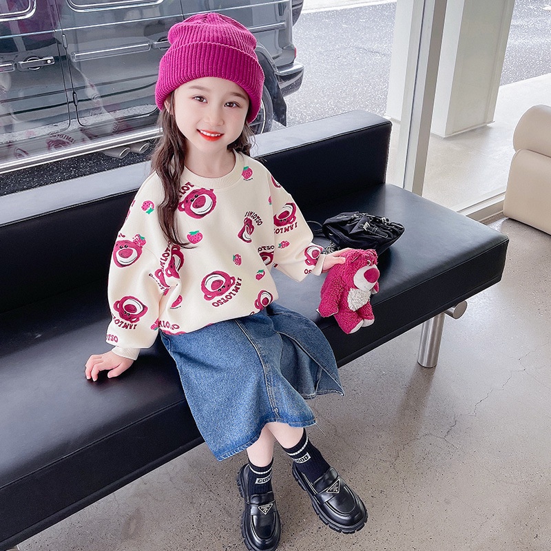 Áo Thun Sweater Chui Đầu Cổ Tròn Tay Dài In Hình Gấu / Dâu Tây Dễ Thương Thời Trang Thu Đông