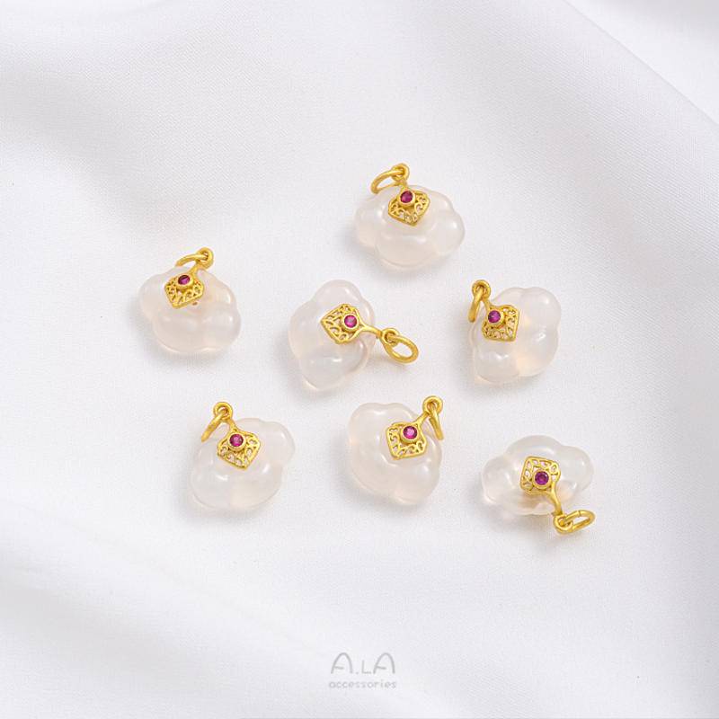 Mặt Dây Chuyền Mã Não Trắng Tự Nhiên Hình Cá koi Thỏ Dễ Thương