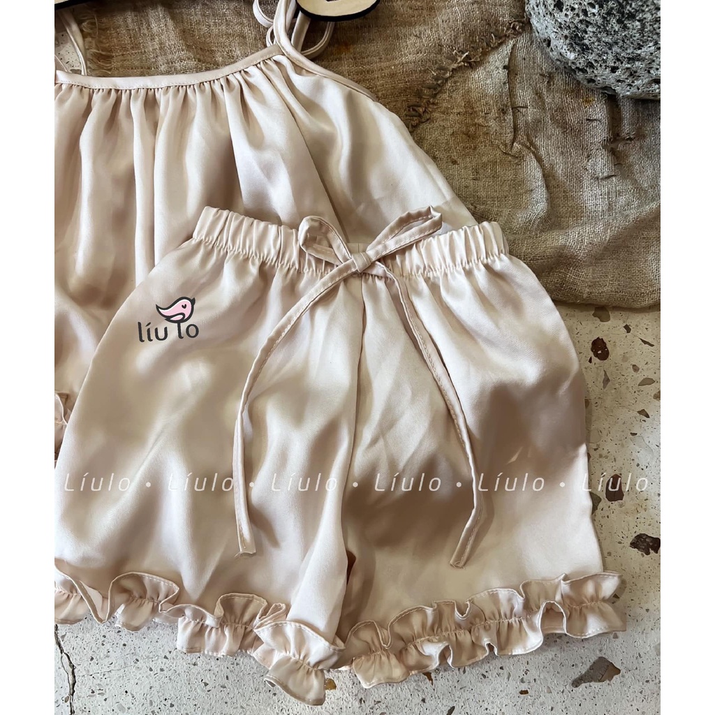 Set Bộ đôi Mẹ và Bé - Bộ Áo Bèo Nhún Quần Đùi Màu Be Hàn Quốc