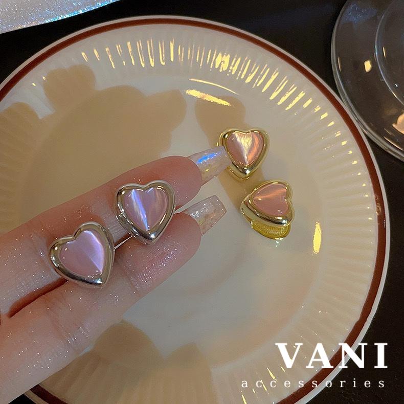 Khuyên Tai Hình Trái Tim Đào Đá Mắt Mèo - Vani Store - TS001112