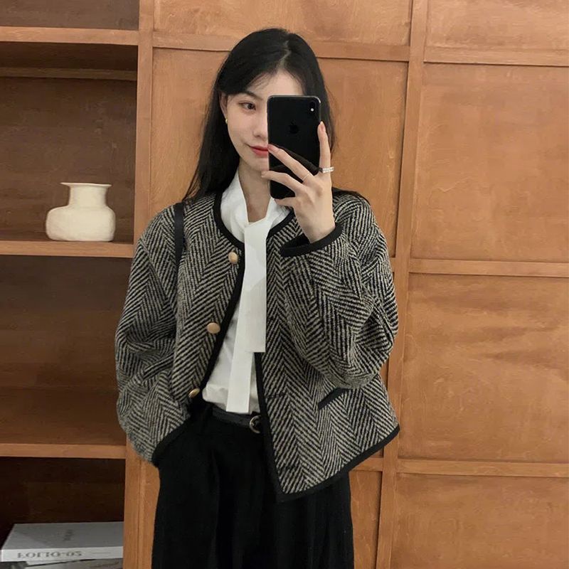 Áo Khoác Dáng Ngắn Phong Cách retro Pháp Thời Trang Xuân Thu 2023 Mới