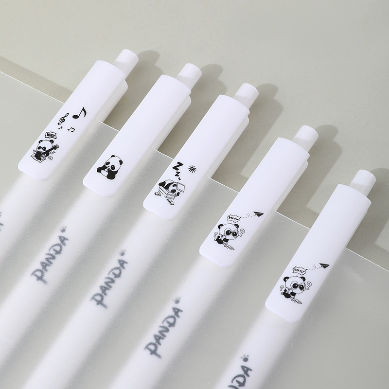 5 Cây Bút Nước Mực Đen Ngòi 0.5mm Hình Gấu Trúc Dễ Thương