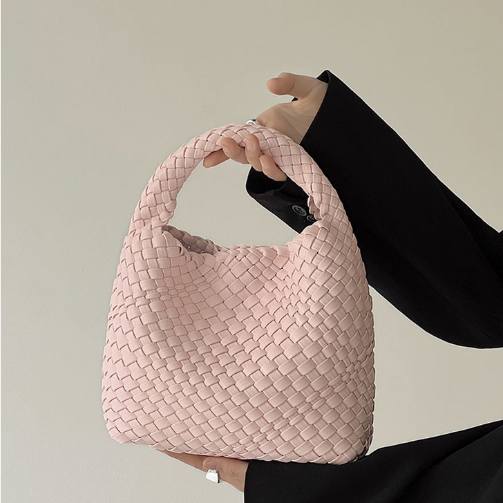 Túi Xách Tay Đan Tay Phong Cách Mới 2023 Cho Nữ