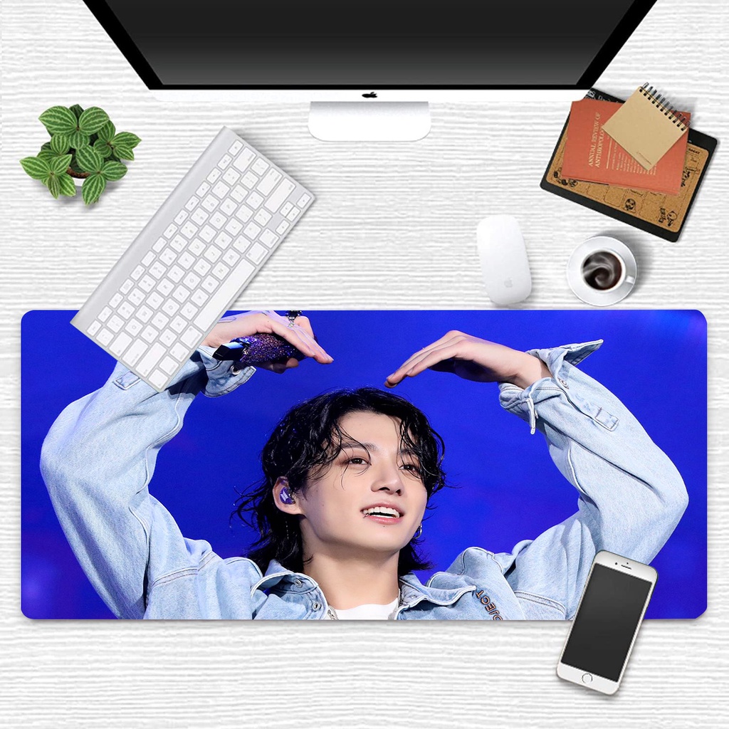 Tấm Lót Chuột Chống Trượt In Hình bts jungkook Dành Cho Văn Phòng