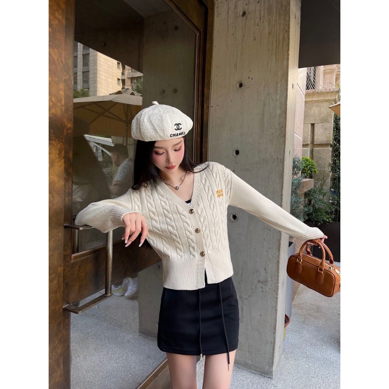 Áo Khoác cardigan Thêu Họa Tiết Xinh Xắn Theo Phong Cách Thu Đông 23ss