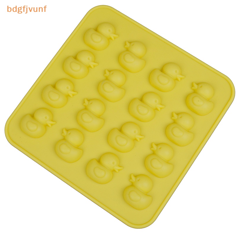 Khuôn Silicon Làm Đá / Kẹo / Sô Cô La Hình Chú Vịt Dễ Thương diy vn