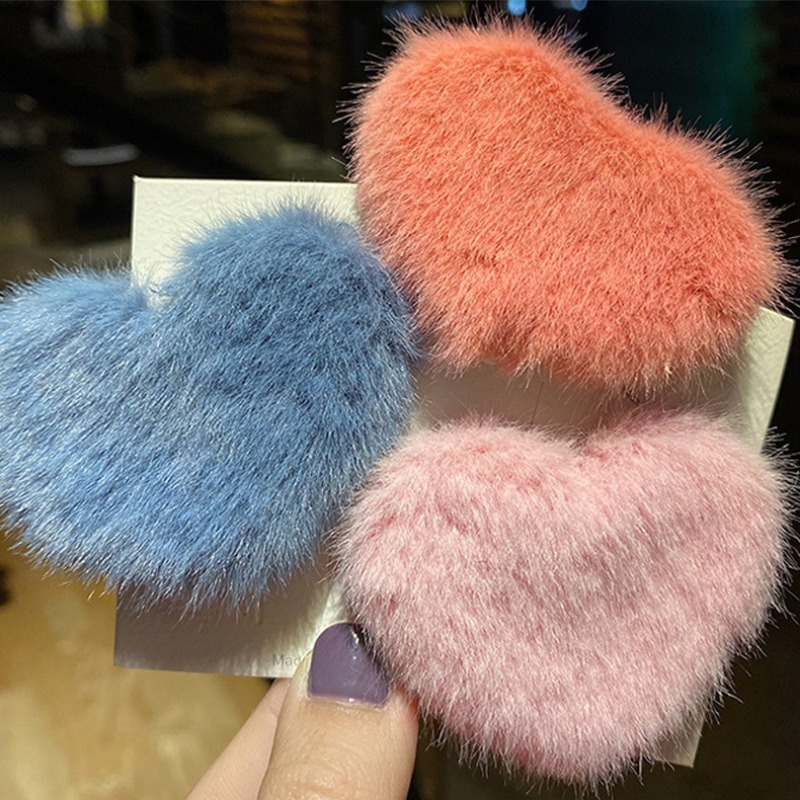 Kẹp Tóc Phủ Lông Nhiều Màu Sắc / Kẹp Tóc Hình Trái Tim Phong Cách Nhật Bản Thời Trang Mùa Đông