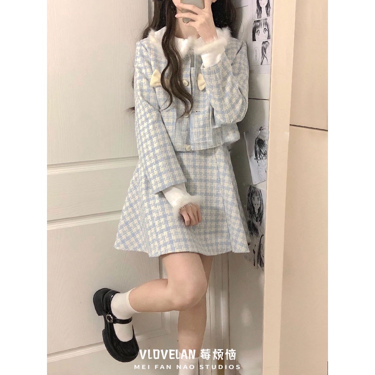 Bộ Áo Khoác Lông Tay Dài Cổ Búp Bê + Chân Váy Lưng Cao Sọc Caro Thời Trang Mới 2023