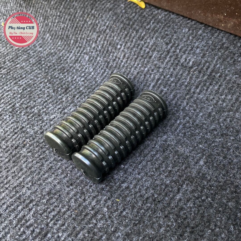 Cao su gác chân sau xe cub