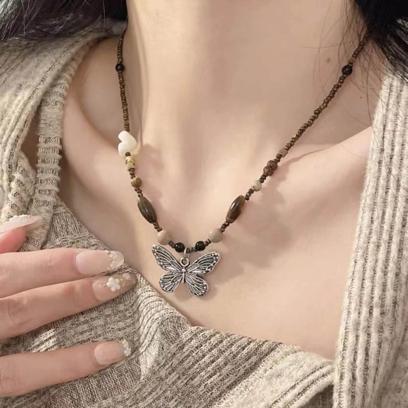 Vòng cổ Chuỗi Hạt Gỗ Mặt Hình Bướm Phong Cách vintage Thanh Lịch Thời Trang Cho Nữ
