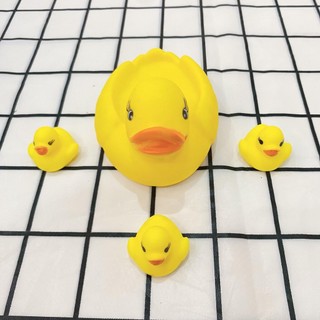 Đồ chơi đàn vịt mẹ và con, có còi kêu