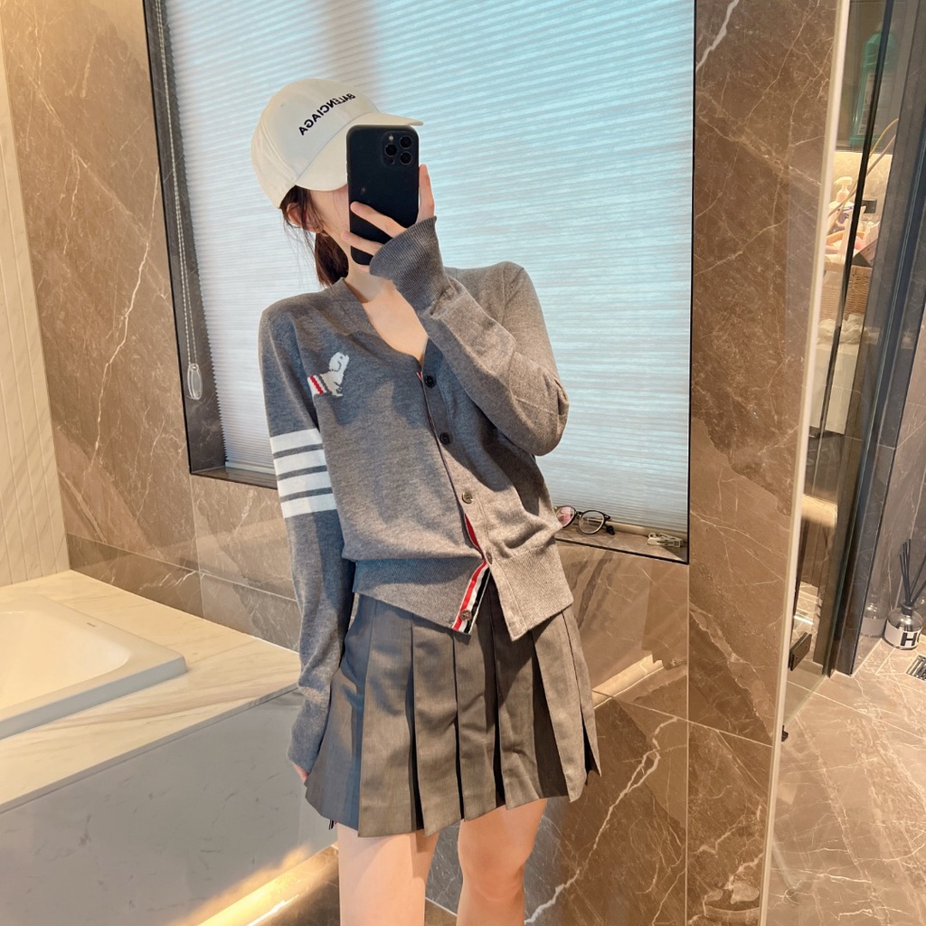 Tom Brown spring and autumn fashion embroidered dog V-neck long-sleeved cardigan jacket