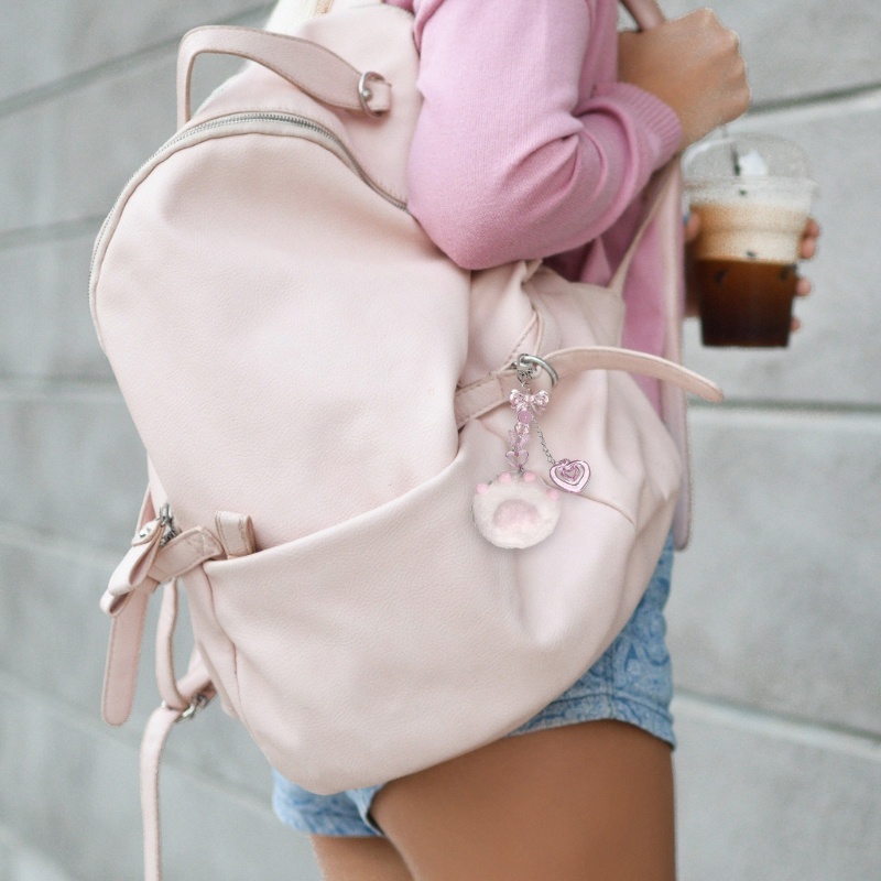 ✿ Móc Khóa Hình Trái Tim Có Dây Ruy Băng Lông Xù Đáng Yêu