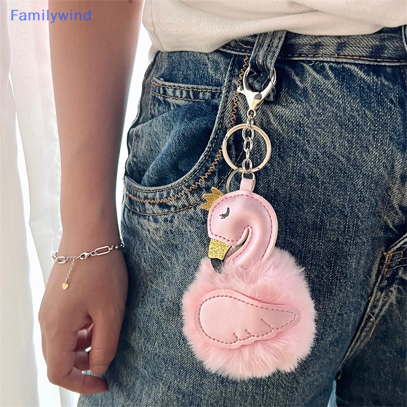 Familywind > Móc Chìa Khóa Xe Hơi / Ví Da pu Hình Thiên Nga Đính Quả Bông Bằng Lông Nhung Dễ Thương