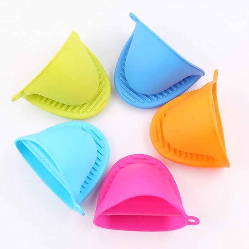 HT065 Đôi bao tay silicone cách nhiệt dùng nhấc nồi nhà bếp chống bỏng T54