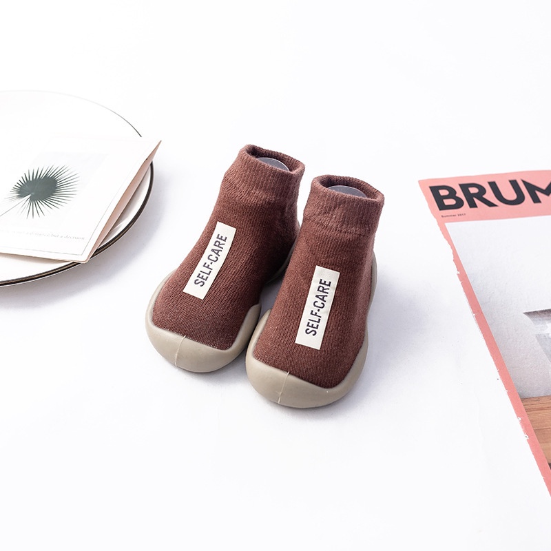 Giày Đế Mềm Thời Trang Xuân Thu Cho Bé Tập Đi