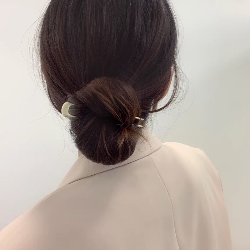 Cài Tóc Hình Chữ u Màu Vàng / Bạc Đơn Giản Dễ Thương Cho Bạn Gái