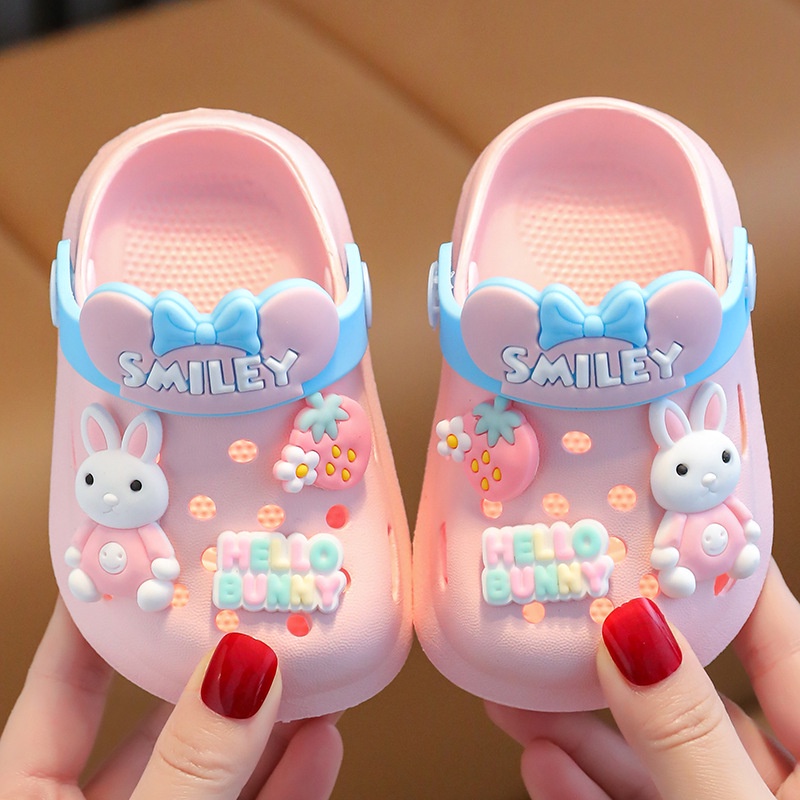 Giày sandal Không Trơn Thoải Mái In Họa Tiết Hoạt Hình Dễ Thương Phù Hợp Với Bé Trai / Bé Gái
