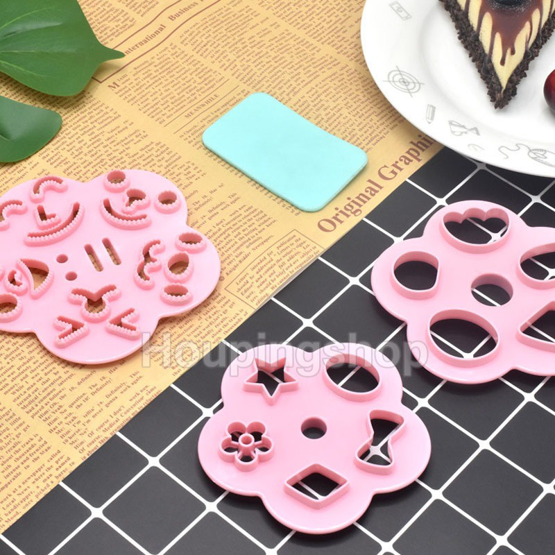 Set 2 / 3 / 4 Khuôn Làm Cơm Nắm Hình Biểu Cảm Hoạt Hình Dễ Thương