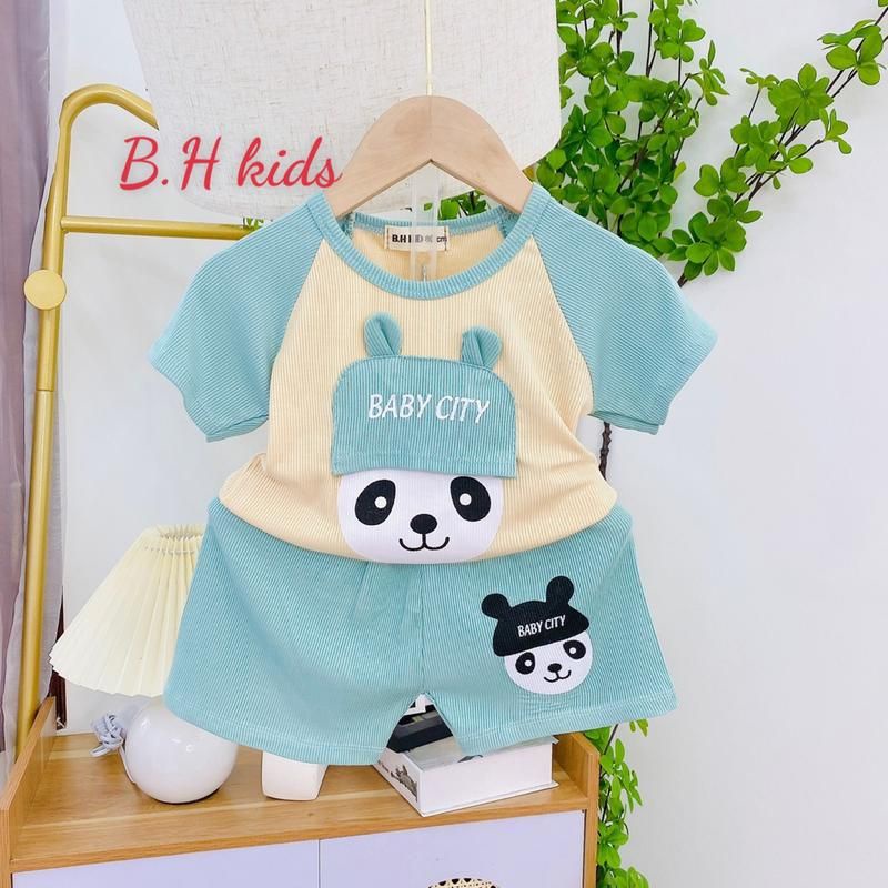 Bộ quần và áo tăm lạnh ngắn tay họa tiết tai mũ cho bé trai, bé gái size 6-17kg