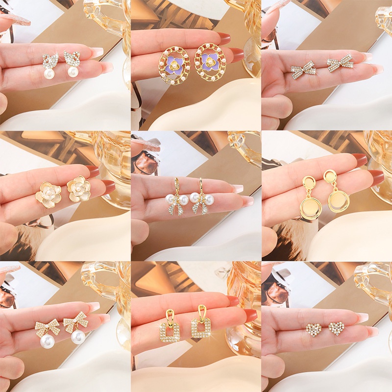 Đôi Khuyên Tai Dáng Dài Đính Ngọc Trai Thiết Kế Thời Trang