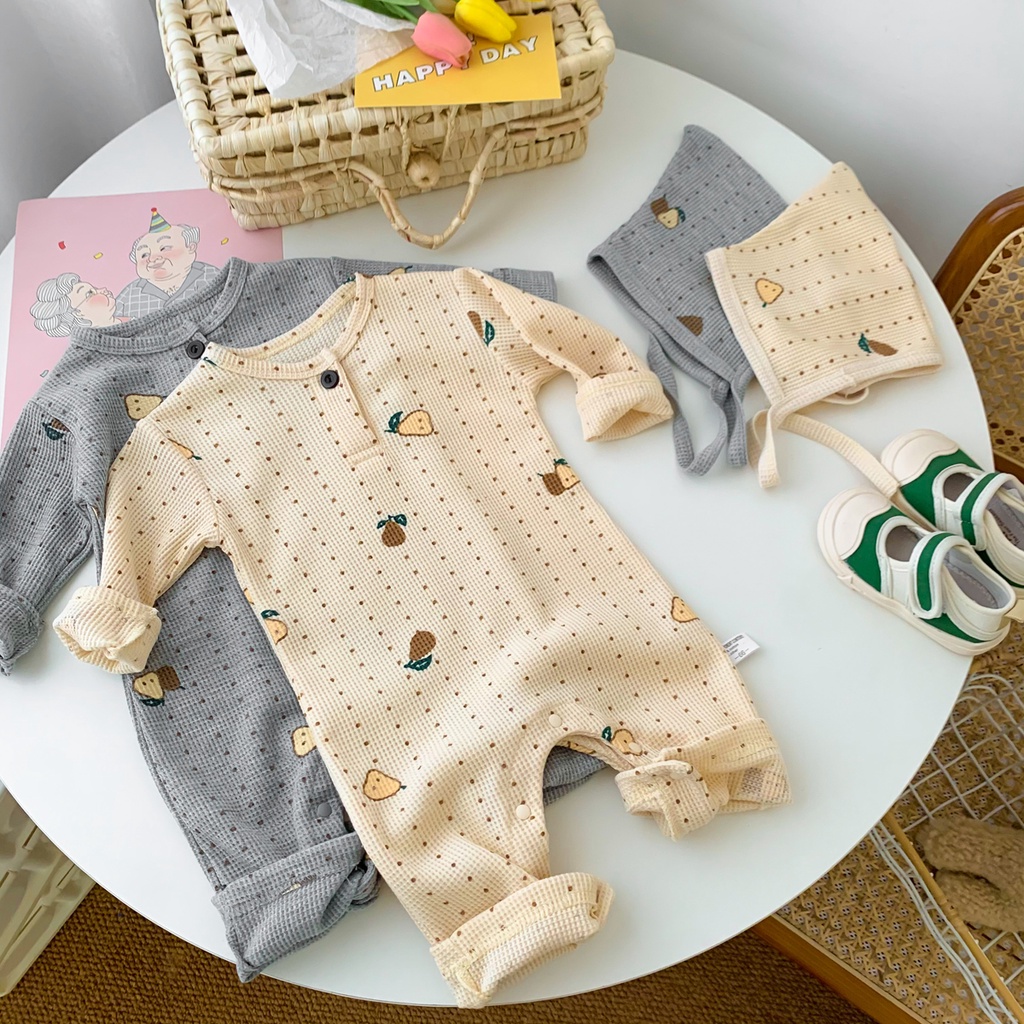 Bộ áo liền quần tay dài vải cotton mỏng in họa tiết quả lê dễ thương cho bé sơ sinh
