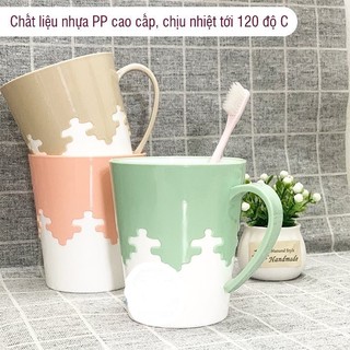 Cốc nhựa , ca có quai cầm, cốc 2 màu việt nhật