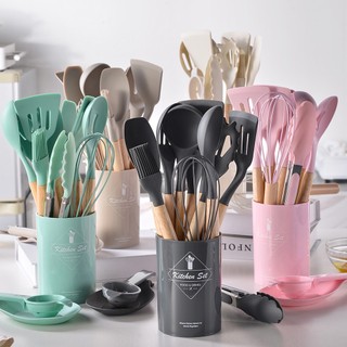 Bộ 12 dụng cụ nấu ăn bằng silicone cán gỗ chống dính