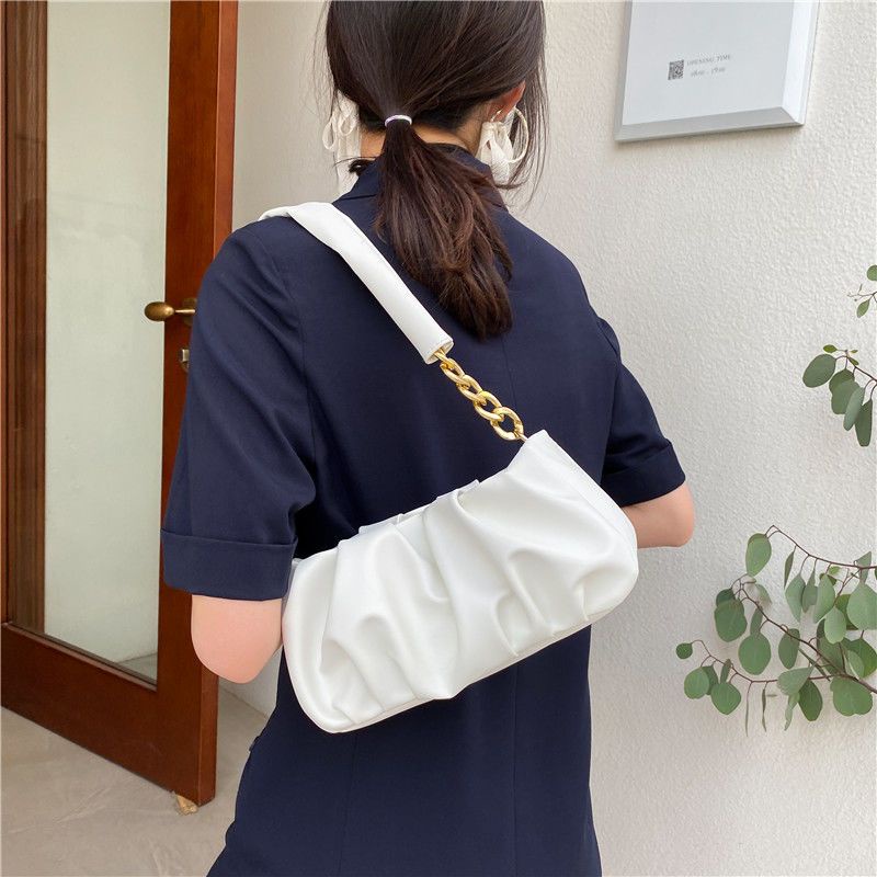 Túi Đeo Chéo Vai Hình Đám Mây Thời Trang Cho Nữ 10.V