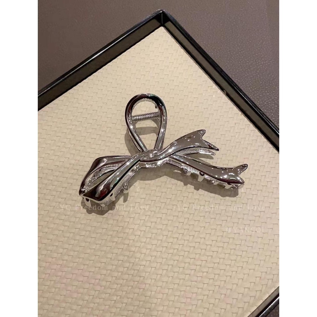 Kẹp Tóc Cá Mập Bằng Kim Loại Đính Nơ Ruy Băng Kích Thước Lớn Phong Cách Mới 2023 Dành Cho Bạn Nữ