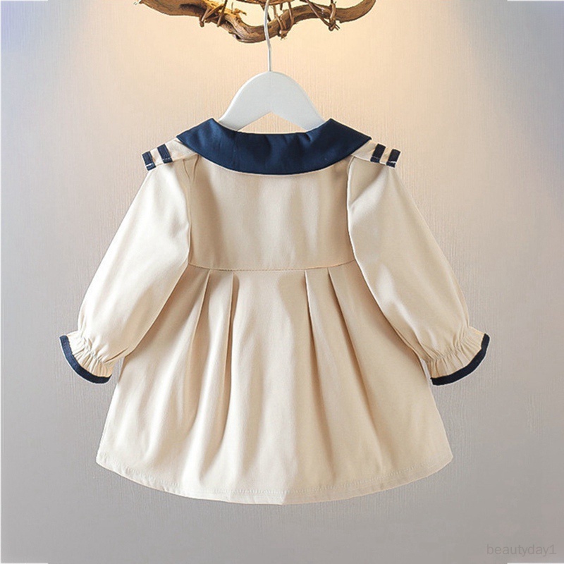 Cô Gái Váy Công Chúa Bé Học Viện Váy