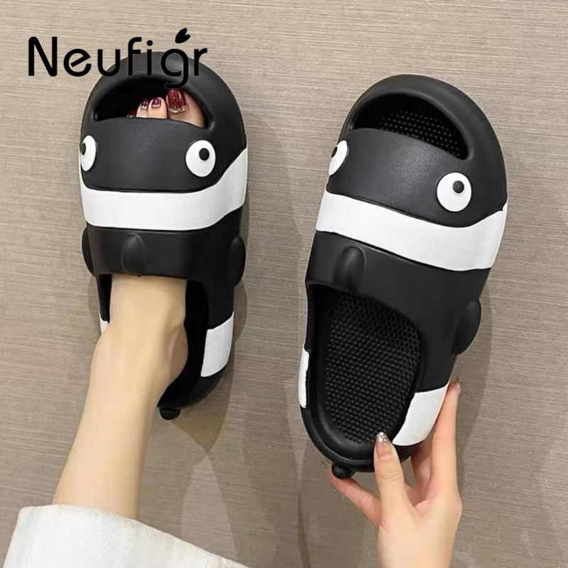 Thời trang mùa hè Dép cá hề Nemo 、dép cá koi đế bánh mì siêu nhẹ cho người lớn