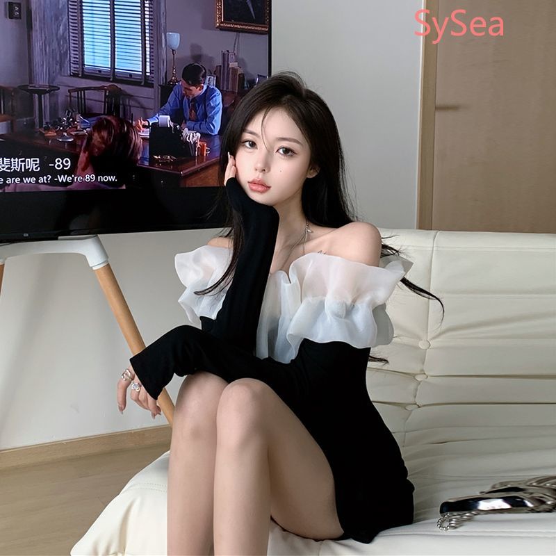 Đầm Trễ Vai Tay Dài Phối Ren Hoa Thiết Kế Quyến Rũ Cho Phái Nữ