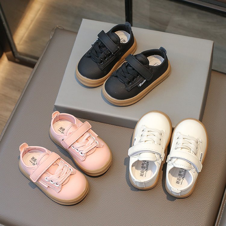 Giày Sneaker Thời Trang Cho Bé