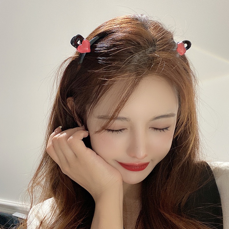 Kẹp Tóc mini Hình Trái Tim Màu Hồng Ngọt Ngào