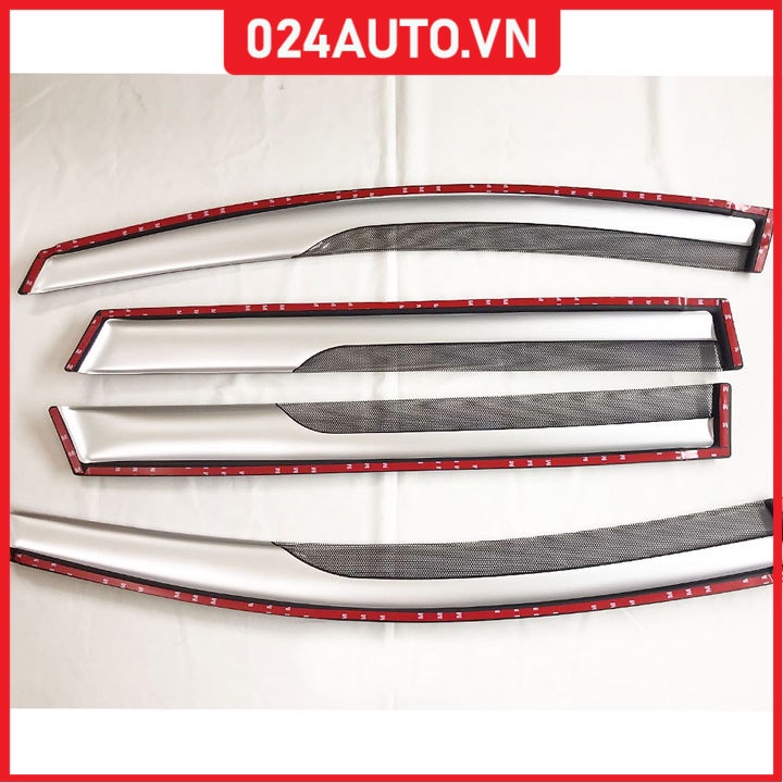 Vè che mưa cho xe Innova 2005-2023