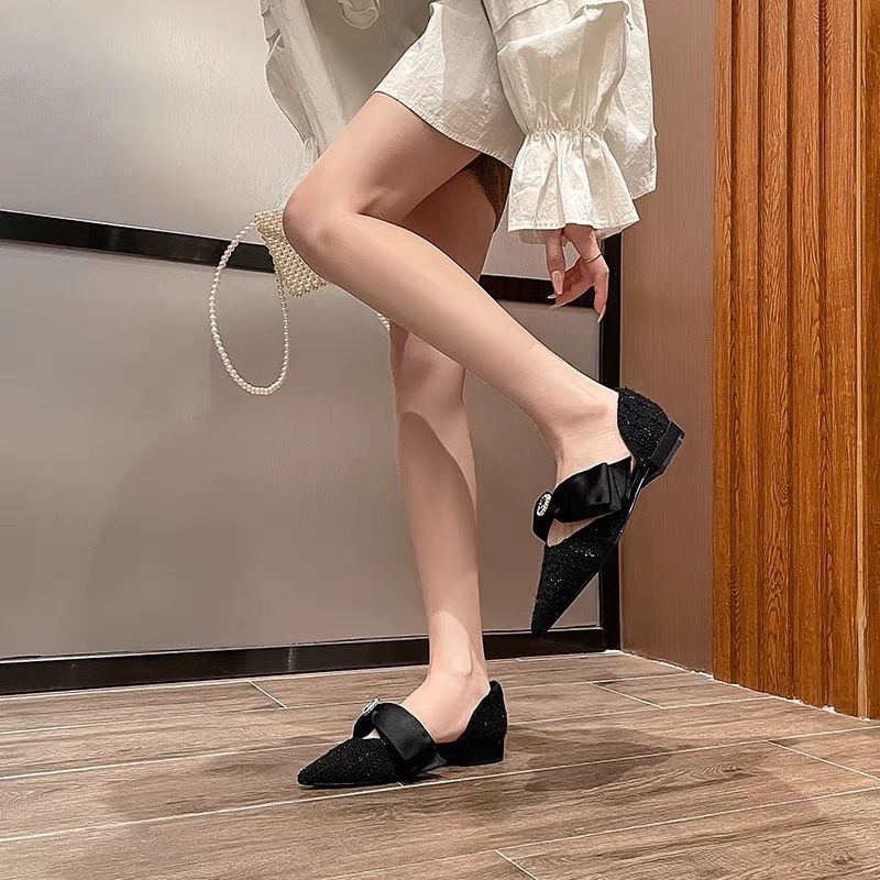 Giày Cao Gót Đế Thấp Mũi Nhọn Đính Đá Phối Nơ Thời Trang Mùa Hè 2023