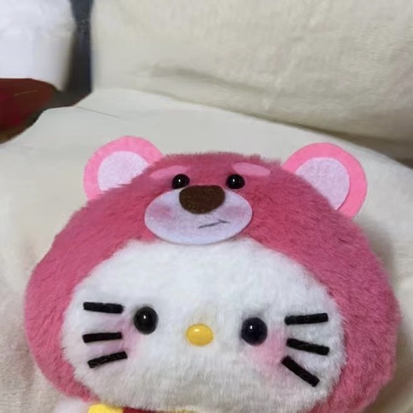 Búp Bê Hình Mèo Hello Kitty / Dâu Tây / Gấu Làm Thủ Công Dễ Thương Dùng Làm Quà Tặng